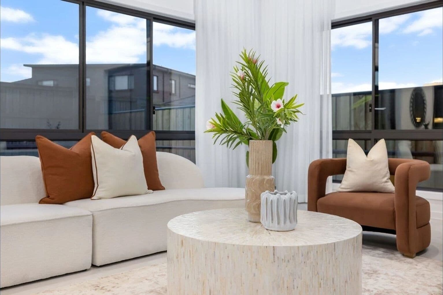 Small Living Room Layout Tricks That Work