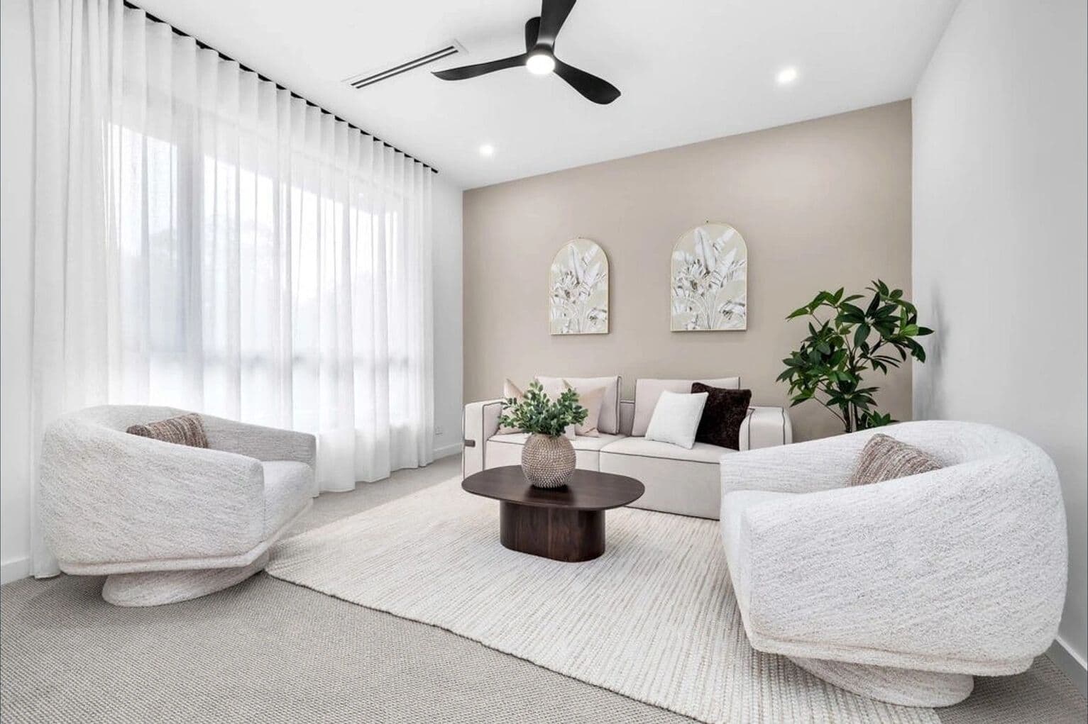 How Long Should You Stage a Property Before It Hits the Market?
